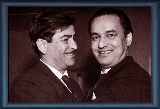 Mukesh with Raj Kapoor
